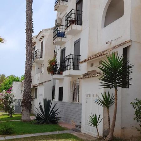 Apartment Los Locos Beach With Balcony And Wi-Fi Torrevieja Luaran gambar