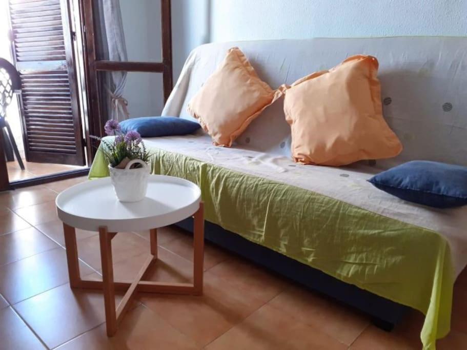 Apartment Los Locos Beach With Balcony And Wi-Fi Torrevieja Luaran gambar