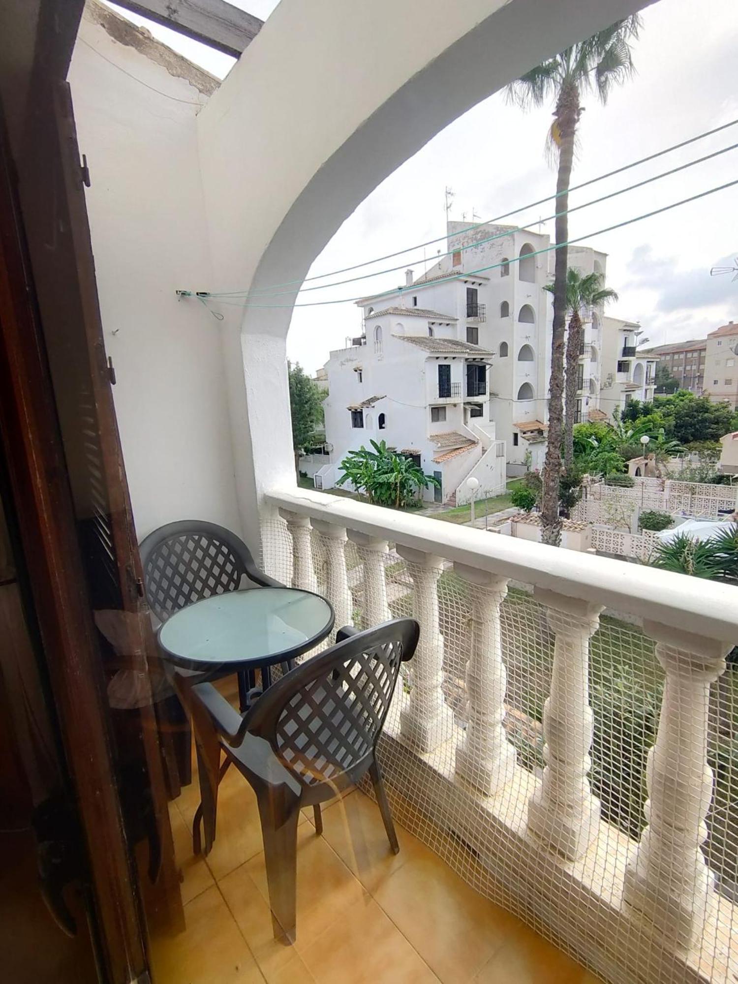 Apartment Los Locos Beach With Balcony And Wi-Fi Torrevieja Luaran gambar