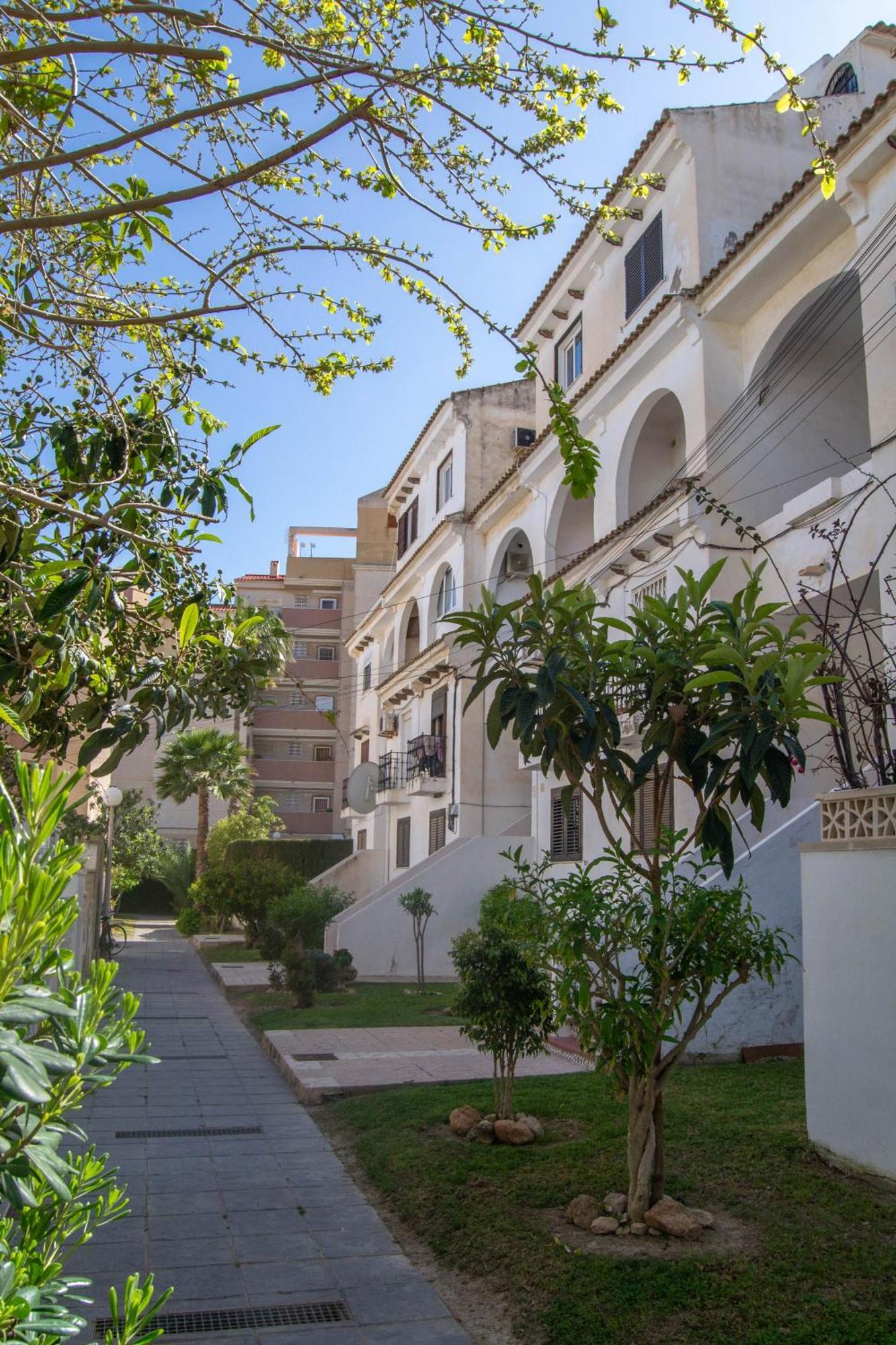 Apartment Los Locos Beach With Balcony And Wi-Fi Torrevieja Luaran gambar