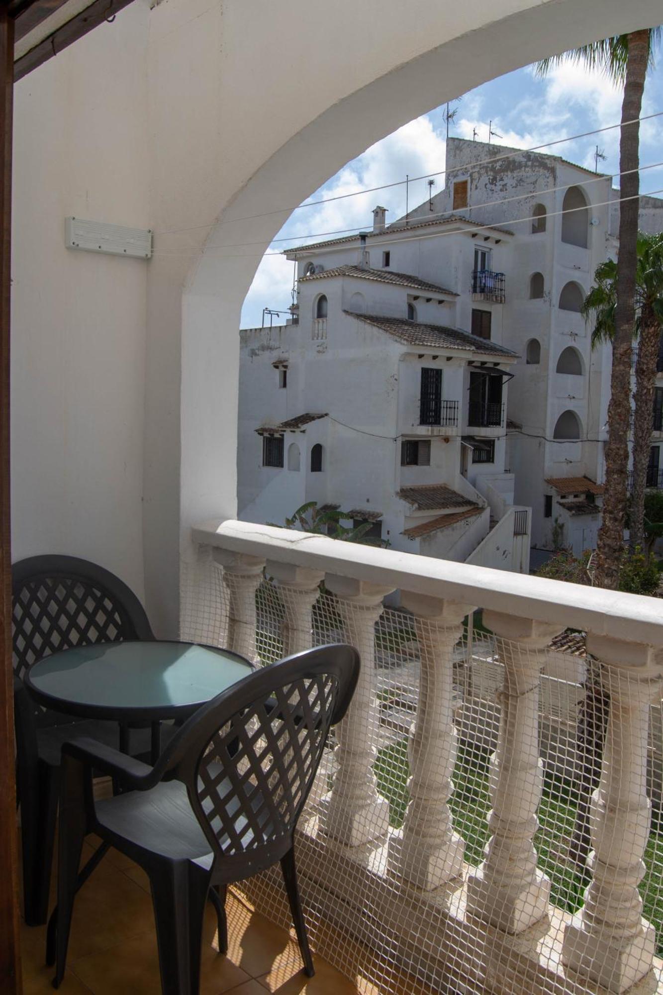 Apartment Los Locos Beach With Balcony And Wi-Fi Torrevieja Luaran gambar