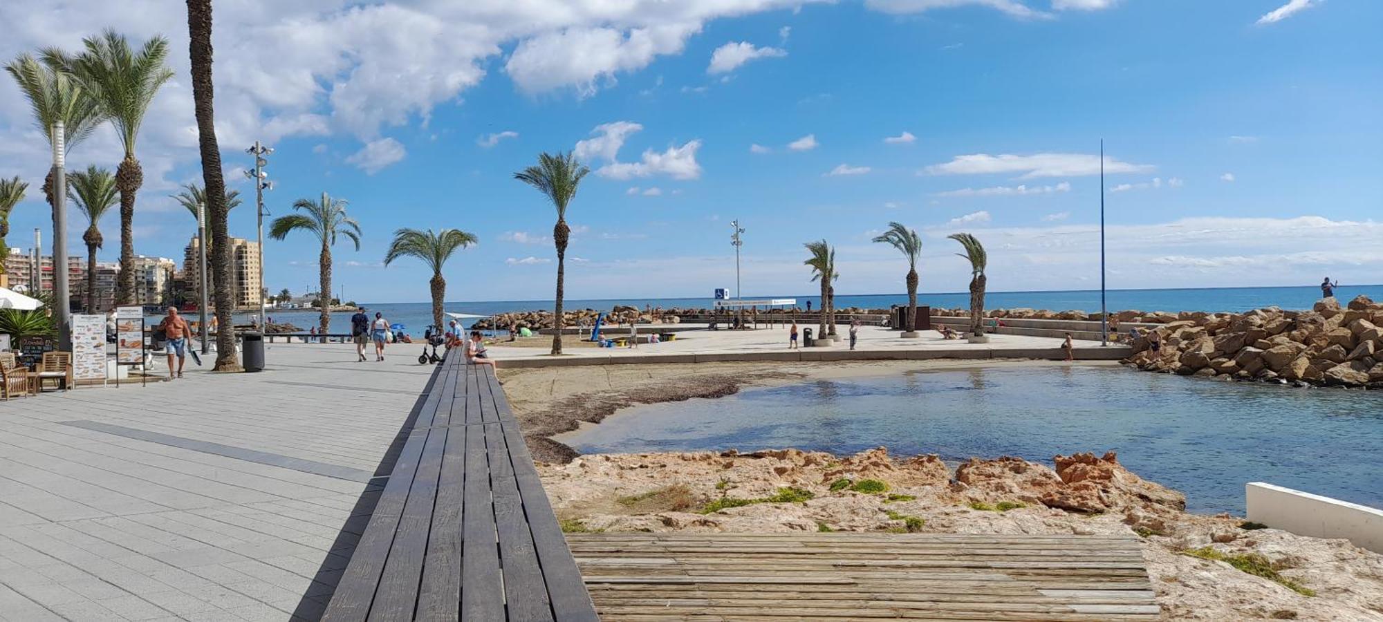 Apartment Los Locos Beach With Balcony And Wi-Fi Torrevieja Luaran gambar