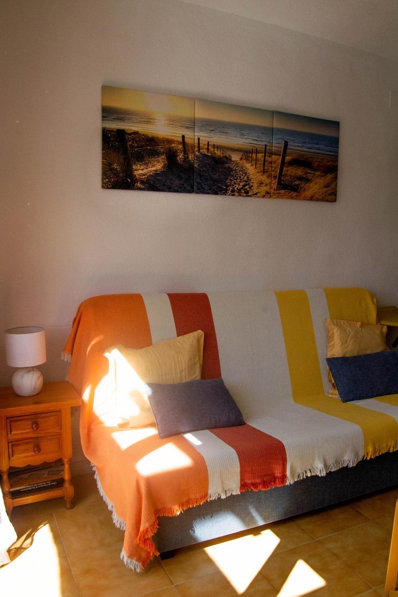 Apartment Los Locos Beach With Balcony And Wi-Fi Torrevieja Luaran gambar